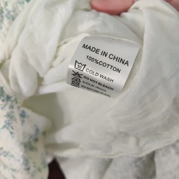 Ivy City Co Pale Blue Floral Maxi Dress with Puff Sleeves - Picture 5 of 9